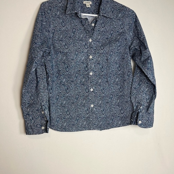 L.L. Bean Tops - L.L. Bean Blue & White Paisley Button-Down Shirt – Soft Cotton Stretch small